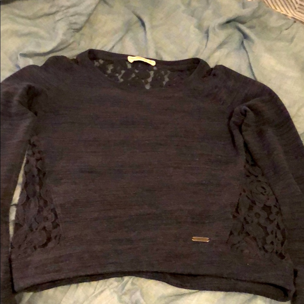 Abercrombie gorgeous sweater. The back is gorg!